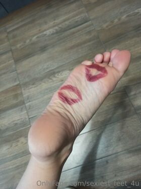 sexiest_feet_4u