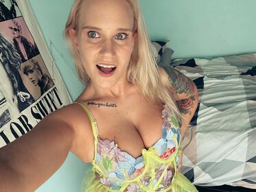 Shazza McKenzie