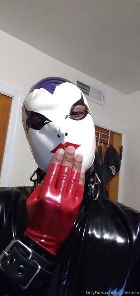 sir_latexman