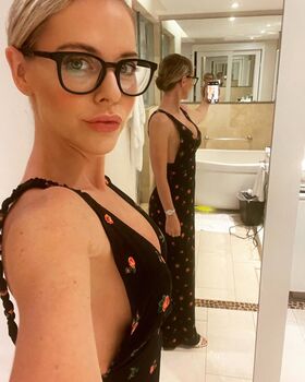 Stephanie Waring Nude Leaks OnlyFans Photo 9