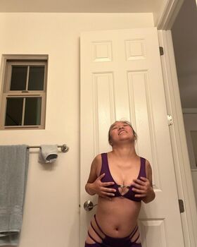 Sydney Kong Nude Leaks OnlyFans Photo 46