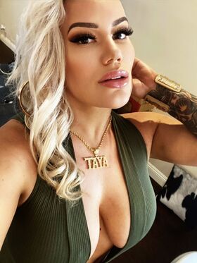 Taya Valkyrie