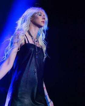 Taylor Momsen