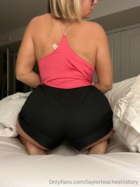 taylorteacheshistory Nude Leaks OnlyFans Photo 74