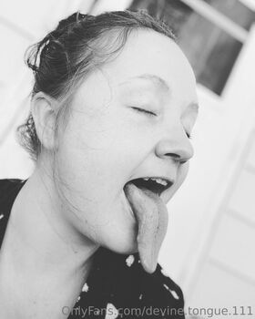 toxicallietongue