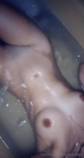 trexintheshower Nude Leaks OnlyFans Photo 177