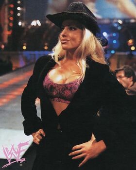 Trish Stratus