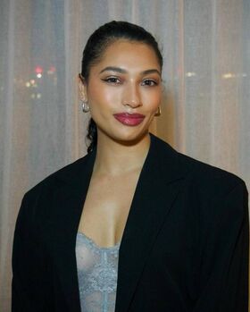 Vanessa White