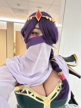 Yana Cosplay