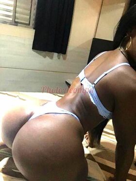 Ysa Santos Nude Leaks OnlyFans Photo 7