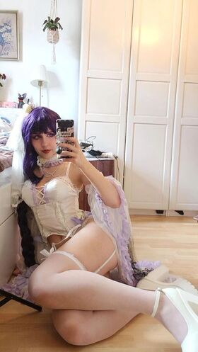 Yuneeko_